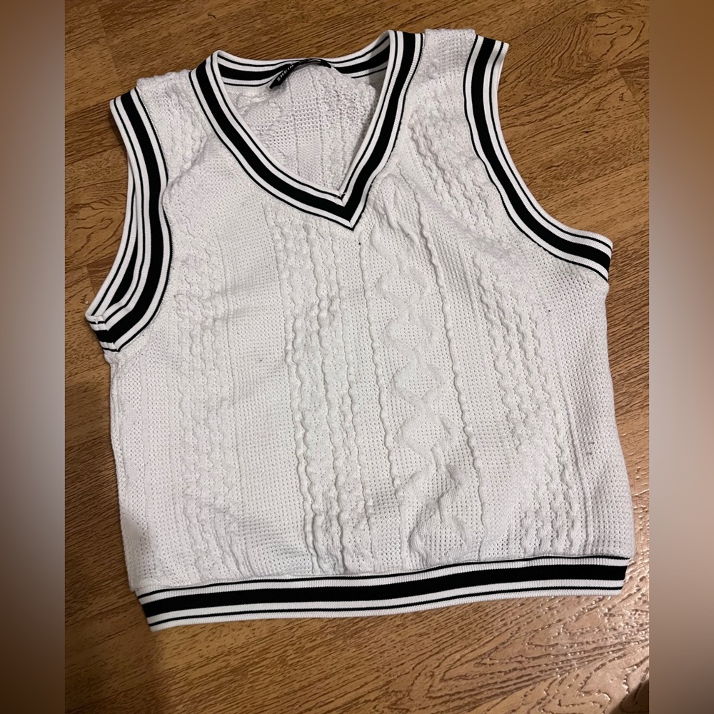 Shein sweater vest. Size small